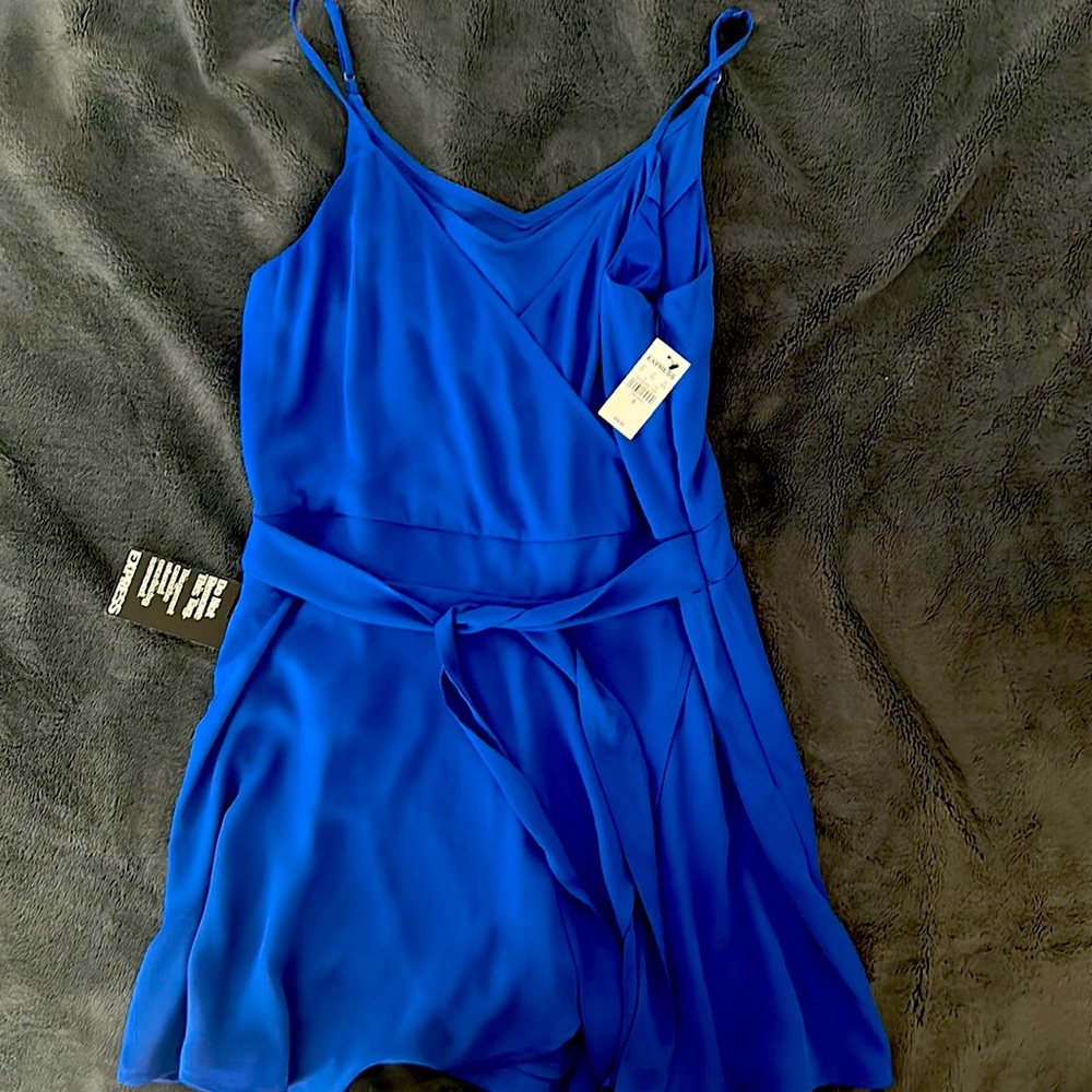 Cute romper!